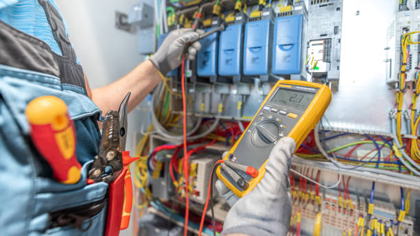 Best Affordable Emergency Electrician  in Rio Vista, TX